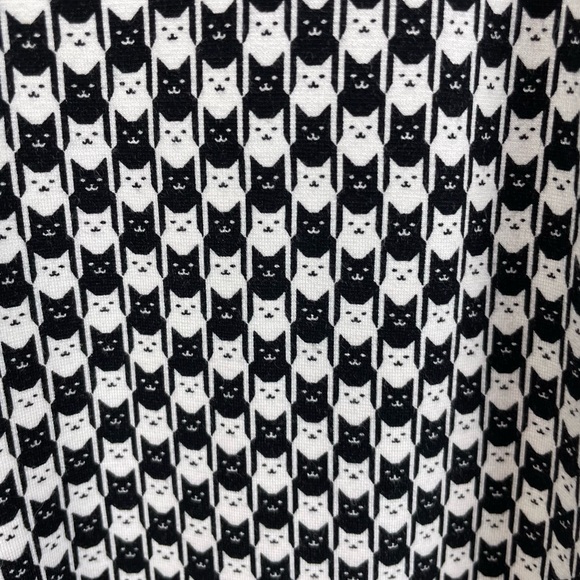 Betabrand Straight Leg Chino Dress Yoga Pants Catstooth Cat Print Size Small - Picture 6 of 9